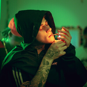 default playlist img