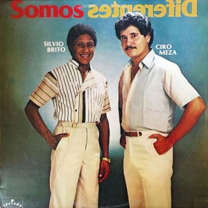 Dengarkan lagu Noche de Octubre nyanyian Silvio Brito dengan lirik