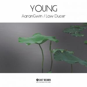 Dengarkan Young lagu dari AaronGwin dengan lirik