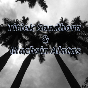 Listen to Dunia Milik Kita Berdua song with lyrics from Titiek Sandhora
