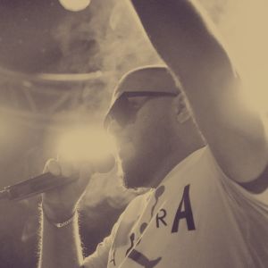 Listen to Lassan érkezek (Explicit) song with lyrics from VZS
