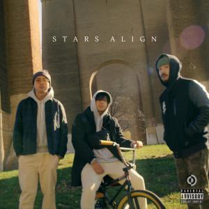 ดาวน์โหลดและฟังเพลง Stars Align (feat. Young Shimmy) (Explicit) พร้อมเนื้อเพลงจาก Gonhills