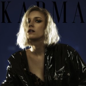 ดาวน์โหลดและฟังเพลง Karma (Explicit) พร้อมเนื้อเพลงจาก Victoria Voss