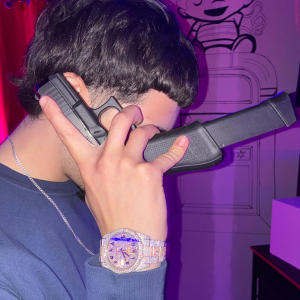 default playlist img