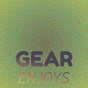 Dengarkan Read Whomever lagu dari Emey Keng dengan lirik