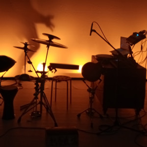 Dengarkan lagu CrossLand Pt. I nyanyian Stolfo Fent dengan lirik