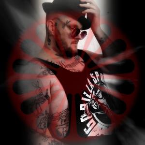 Robie的專輯LYCKLIGA DÅRAR (feat. YcecoldMusic) [Explicit]