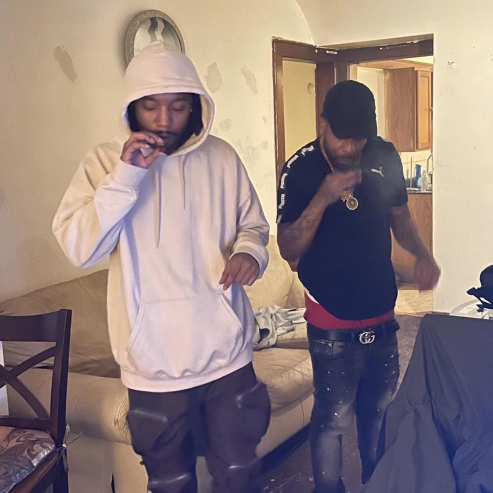 Shake Sum (feat. Kola Mack) (Explicit)