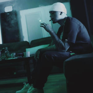 default playlist img