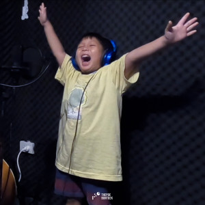 Dengarkan อยากกินหมูกระทะกะเธอ lagu dari เทที dengan lirik