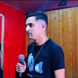 Listen to Galouli konti fi Dubaï rohti tkhadmi la taille song with lyrics from Didou Parisien
