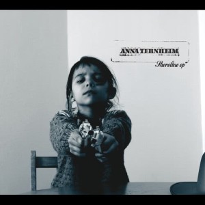 ดาวน์โหลดและฟังเพลง China Girl พร้อมเนื้อเพลงจาก Anna Ternheim