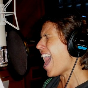 ดาวน์โหลดและฟังเพลง Yang Yang พร้อมเนื้อเพลงจาก Silvia Machete