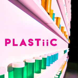 Various Artists的专辑Plastiic (Explicit)