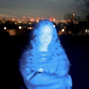 收聽Holly Humberstone的London Is Lonely歌詞歌曲