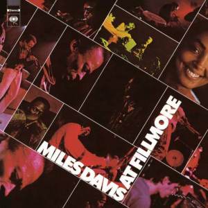 收聽Miles Davis的Bitches Brew/The Theme (Album Version) (Live at the Fillmore East, New York, NY - June 1970)歌詞歌曲