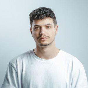 收听RVAGE的Crowd Rocker (Explicit)歌词歌曲