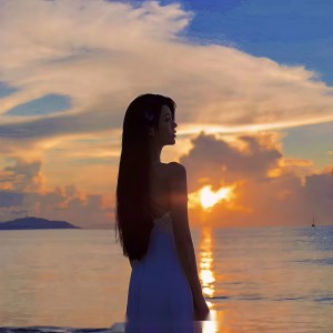 Dengarkan Every Summer time (慢速版) lagu dari 我是阿格 dengan lirik