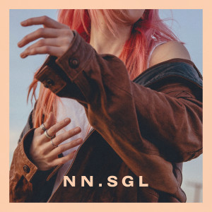 收聽Now, Now的SGL歌詞歌曲