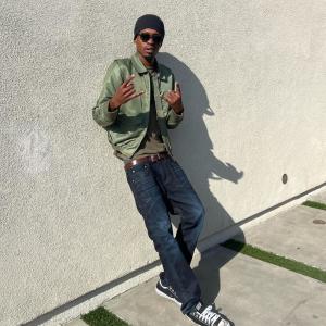 收聽Perubaby的zoes (Explicit)歌詞歌曲