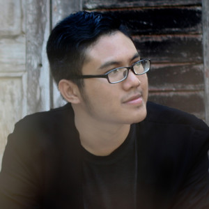 ดาวน์โหลดและฟังเพลง Cinta Dalam Diam พร้อมเนื้อเพลงจาก Aiko