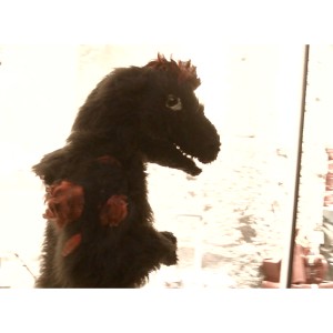 收聽Meloo Dinoo的Christmas歌詞歌曲