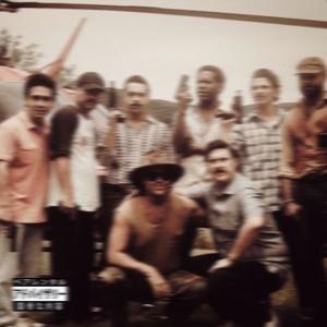 La Familia的專輯ALLIES (feat. I.V, Jahs Diablo, Malboro & Santana Block) [Explicit]