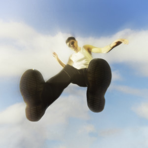 Dengarkan 6 am lagu dari NOMIDA dengan lirik