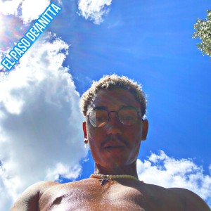 Listen to El Paso de Anitta Automotivo (Acoustic) song with lyrics from GUTINHO