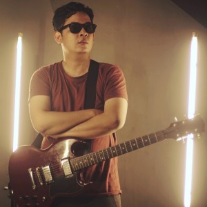 Dengarkan lagu Permintaan Hati nyanyian Dangduters ID dengan lirik