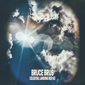 ดาวน์โหลดและฟังเพลง Celestial Landing 852 Hz พร้อมเนื้อเพลงจาก Bruce Brus