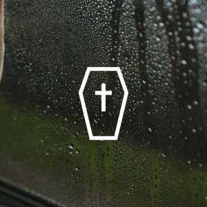 收聽Roseview的Graveyard歌詞歌曲