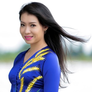 Listen to Bông Ô Môi (Instrumental) song with lyrics from Trang Anh Thơ