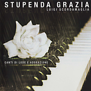 收听Luigi Scordamaglia的Consuma Il Cuore Mio (feat. Vigna Del Signore Choir, Guido Focardi, Rocchina Ferro & Ausilia Felice)歌词歌曲