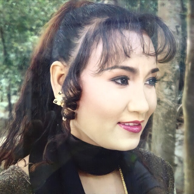 หน่อย นวรัตน์