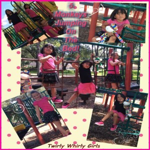 ดาวน์โหลดและฟังเพลง Five Monkeys Jumping On the Bed พร้อมเนื้อเพลงจาก Twirly Whirly Girls