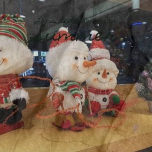 Listen to The Christmas Song song with lyrics from Looney Tunes