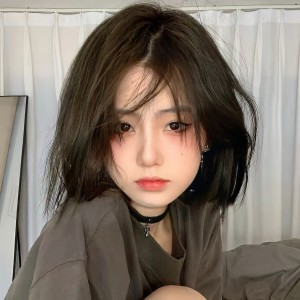 Listen to 璀璨回音 song with lyrics from 兮雅