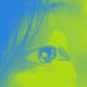 Listen to ကြယ်ကြွေည song with lyrics from Lil kee boi