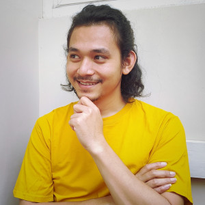 Dengarkan lagu Mungil nyanyian Josh Sitompul dengan lirik