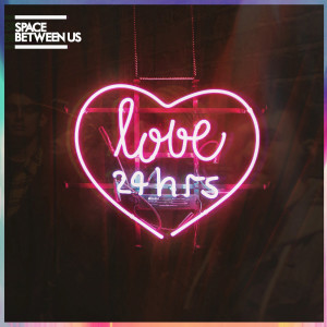 ดาวน์โหลดและฟังเพลง All I Want to See พร้อมเนื้อเพลงจาก Space Between Us