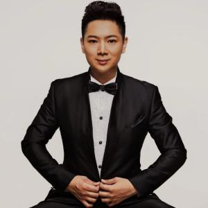 Listen to 清澈的爱 (完整版) song with lyrics from 汤宇龙