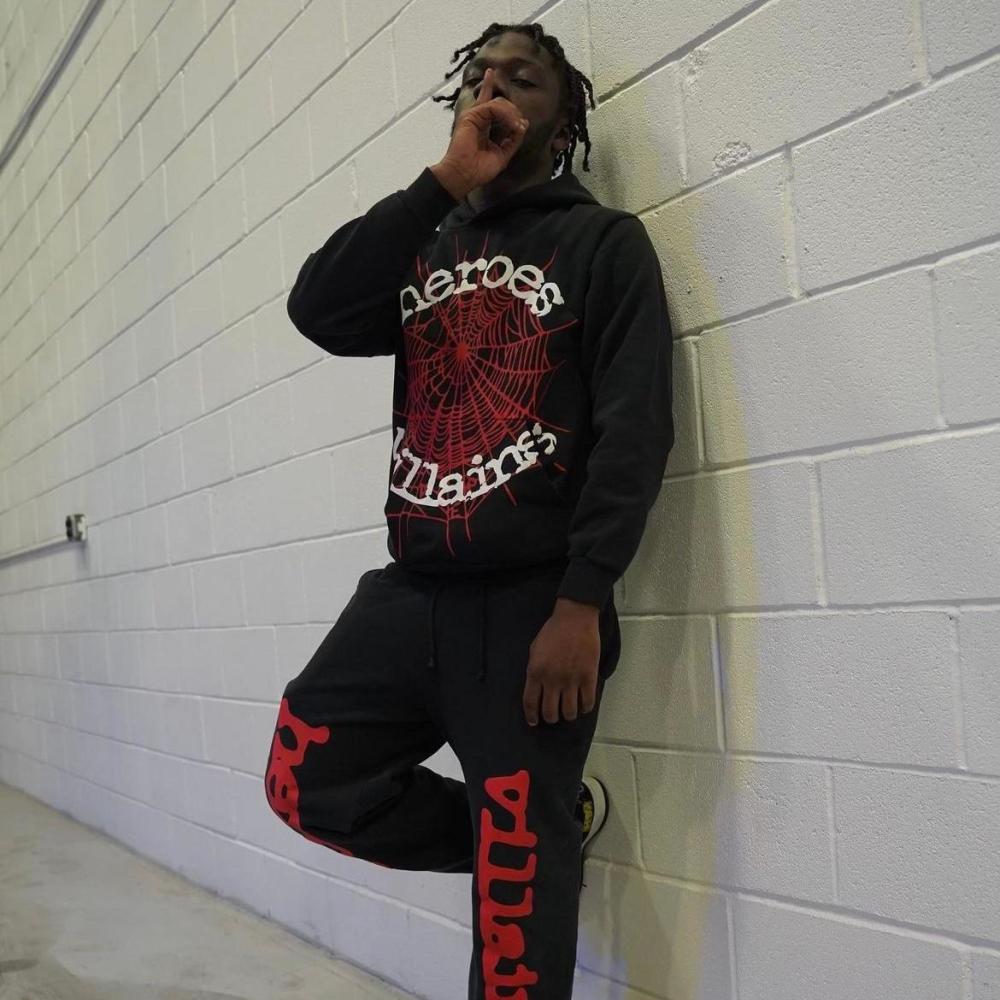 Snotty Boyz (feat. Yavi DG) (Explicit)