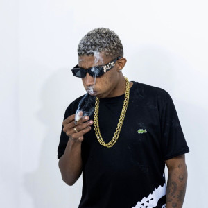 DJ PORIPA的專輯MTG - VEM NO TOMA X VEM BANDIDA (Explicit)