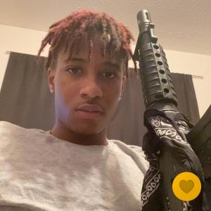 收聽6lacc的Left my bitch 4 stick (Explicit)歌詞歌曲