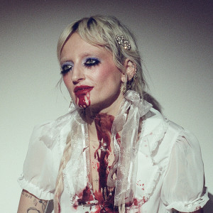 收聽Royal & The Serpent的Sweet Tooth (Explicit)歌詞歌曲