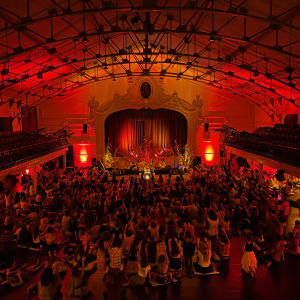 default playlist img