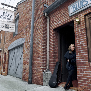 Eva Cassidy的專輯Live At Blues Alley (25th Anniversary Edition) (Audience Muted)