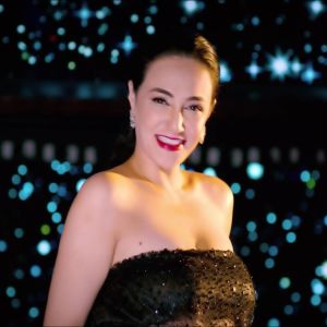 Listen to Namus song with lyrics from Fira
