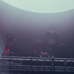 收听LONOWN的Undercover歌词歌曲